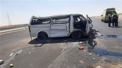 كانوا راجعين من فرح.. مصرع فتاة وإصابة 5 في انقلاب ميكروباص بالشرقية