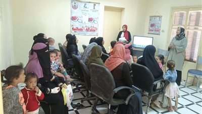 محافظ المنيا: الدولة تولي اهتماماً كبيراً بصحة المرأة ضمن المبادرات الرئاسية