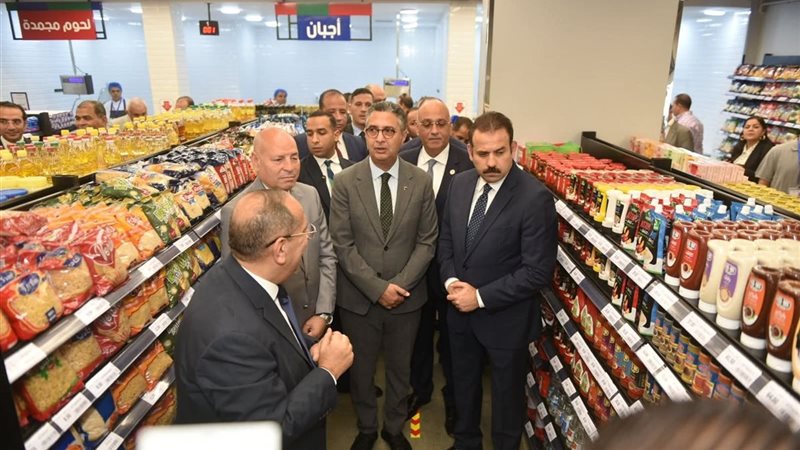 وزير التموين