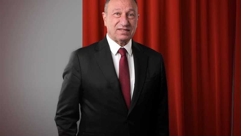 محمود الخطيب رئيس