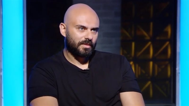الفنان أحمد صلاح