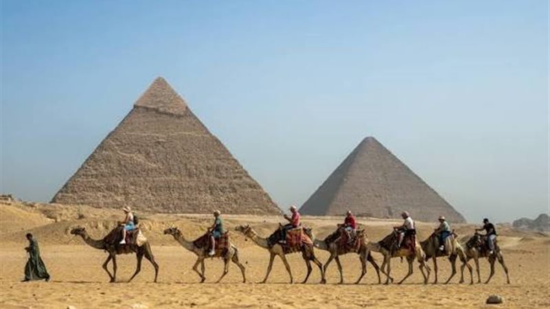 إيرادات السياحة