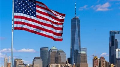 أمريكا تُغلق أبوابها.. والعالم يستعد لارتدادات اقتصادية عنيفة