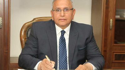 رئيس حزب الوفد مهنئًا خالد العناني: فوزه باليونسكو إنجاز تاريخي يرفع اسم مصر عالميًا