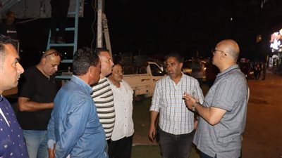 محافظ القليوبية يقود حملة مكبرة لإزالة التعديات والإشغالات بمنطقة الفيلات ببنها