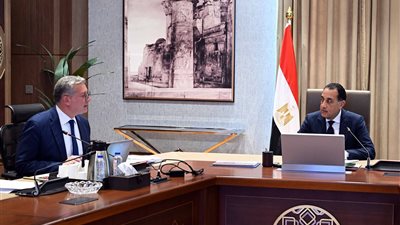 مدبولي يبحث مع وزير البترول خطة تطوير القطاع وتحويل مصر لمركز إقليمي للطاقة