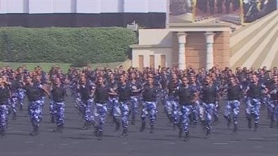 عرض ميداني مميز من طلاب أكاديمية الشرطة أمام الرئيس السيسي في حفل التخرج