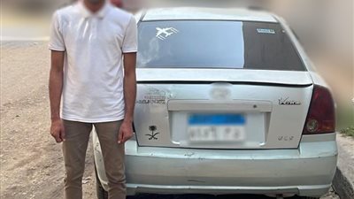 لتفادي المخالفات.. ضبط قائد سيارة طمس لوحاتها المعدنية أعلى كوبرى بالجيزة