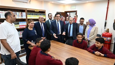 وزير الثقافة يفتتح قصر ثقافة حلوان بعد تطويره ضمن احتفالات أكتوبر