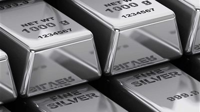الفضة تلمع في سماء الأسواق العالمية.. ارتفاع تاريخي يعيدها إلى دائرة الضوء