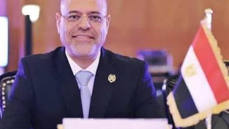 وزير العمل