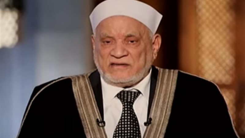 الدكتور أحمد عمر