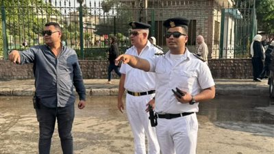 مأمور قسم شرطة حلوان يقود حملة أمنية مكبرة لضبط الخارجين على القانون (صور)
