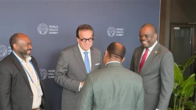 الأم والطفل أولوية.. 