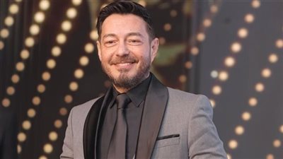 أحمد زاهر يستعيد حسابه على «إنستجرام» بعد ساعات من اختراقه