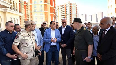 مدبولي يتفقد مشروع «دارة» بالقليوبية.. 16 ألف وحدة سكنية ضمن تطوير عواصم المحافظات