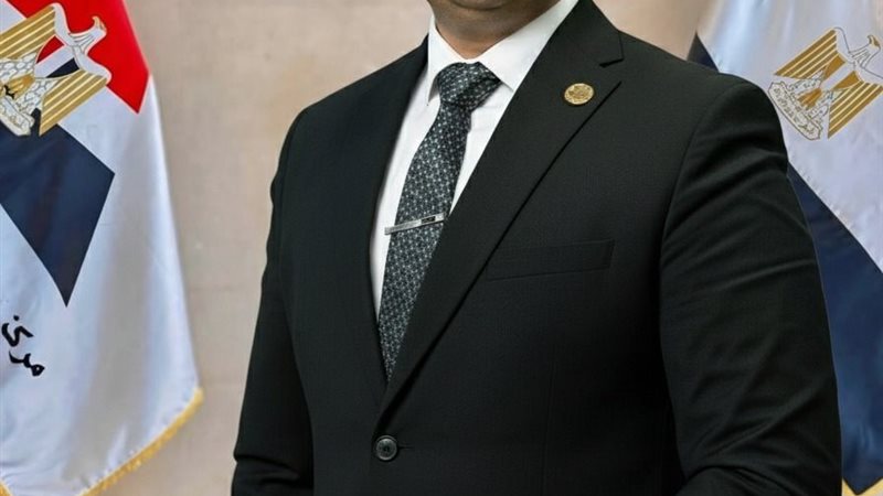 الدكتور محمد مجدي