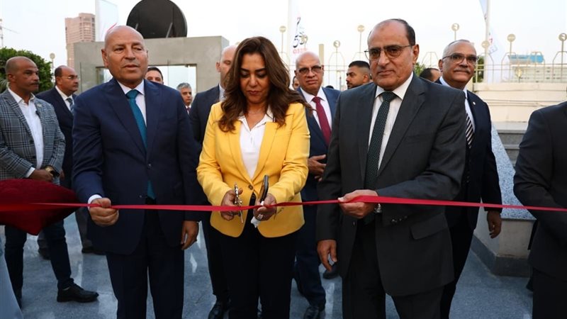جانب من افتتاح الحديقة