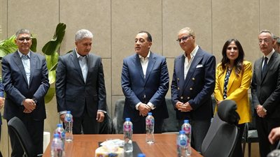 مدبولي يشيد بجهود 