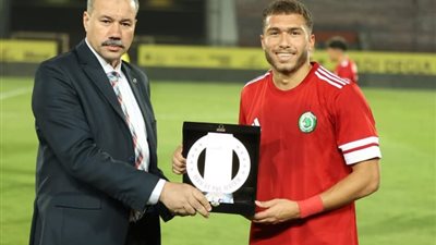 على زعزع يحصد جائزة رجل مباراة مودرن سبورت أمام وادي دجلة