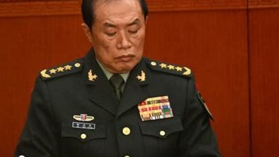 زلزال داخل الجيش الصيني.. إقالة ثاني أرفع جنرال وثمانية قادة بتهم فساد قبل اجتماع الحزب الحاسم