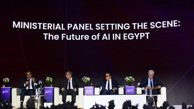 وزير العمل: ميكنة إصدار كعب العمل وتطوير منصات العمالة والوظائف