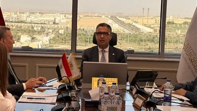 وزير التموين يتابع استقرار الأسواق بعد تحريك أسعار البنزين