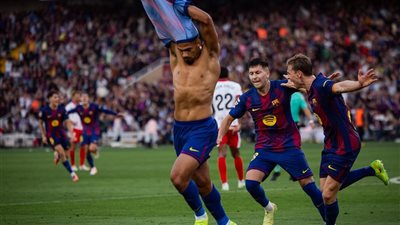 برشلونة يحقق فوزًا قاتلًا على جيرونا بثنائية ويتصدر الدوري الإسباني