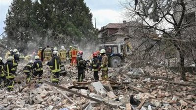 غارات روسية عنيفة تهز أوكرانيا بعد قمة ترامب وزيلينسكي: تصعيد جديد رغم دعوات واشنطن للتهدئة