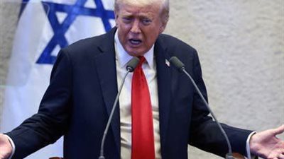 خطة أميركية لتجريد غزة من نفوذ المقاومة.. ترامب يتوعد حماس: نزع السلاح أو القوة