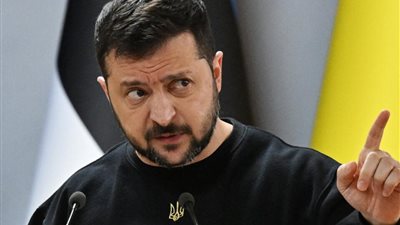  الرئيس الأوكراني يؤكد استعداده للقاء بوتين في بودابست: مستعد لذلك