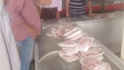 محافظ المنيا يشدد على استمرار الحملات الرقابية لضمان سلامة الغذاء