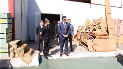 لدعم المواهب الشابة.. وزير الثقافة يزور قصر ثقافة روض الفرج ويتابع الملتقى المسرحي