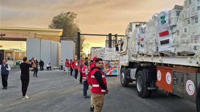 إغلاق المعابر وصعوبات