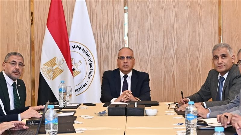 اجتماع وزارة الري