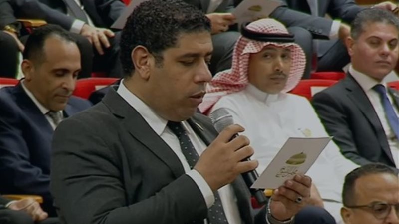 النائب عادل زيدان