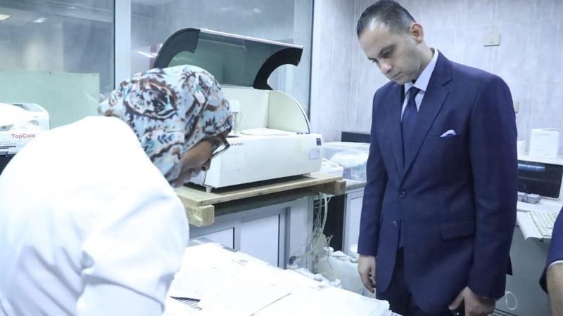 نائب وزير الصحة يتفقد