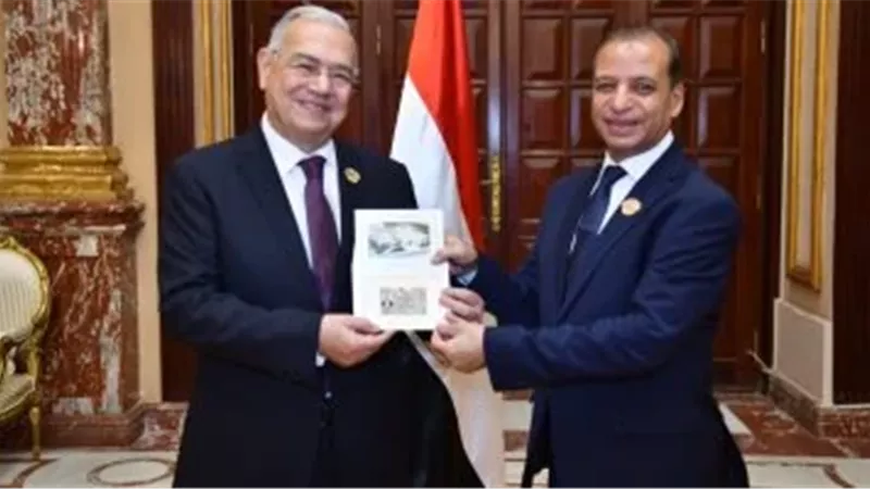 النائب الدكتور عصام