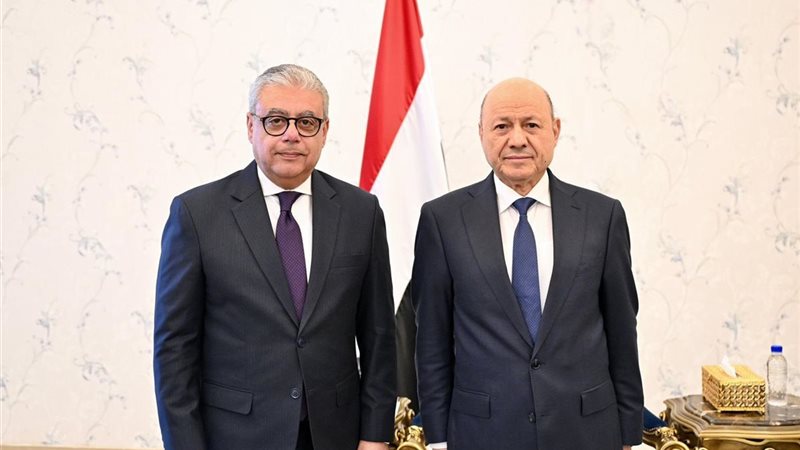 السفير إيهاب أبو