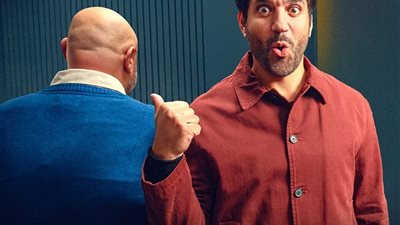 حسن الرداد ضيف برنامج 