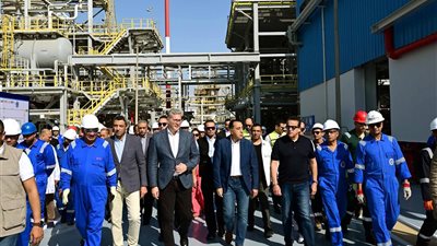 مشروع استرجاع الغازات.. رئيس الوزراء يفتتح مبادرة جديدة لتحقيق الكفاءة في قطاع الطاقة