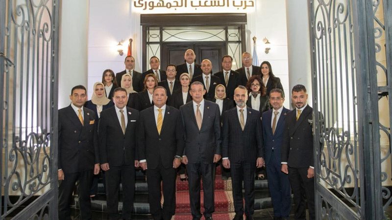 قيادات الشعب الجمهوري