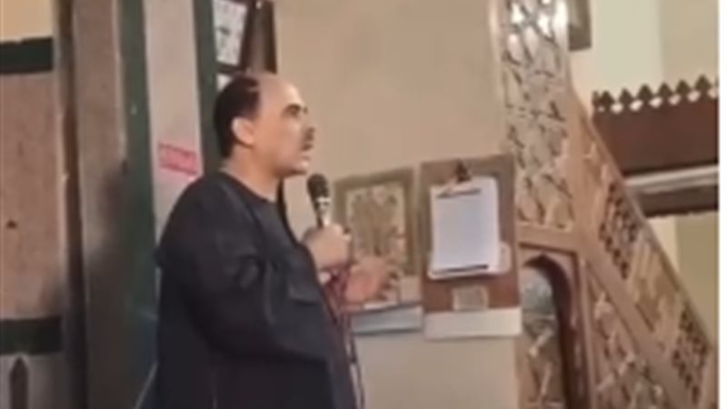 منبر المسجد يتحول