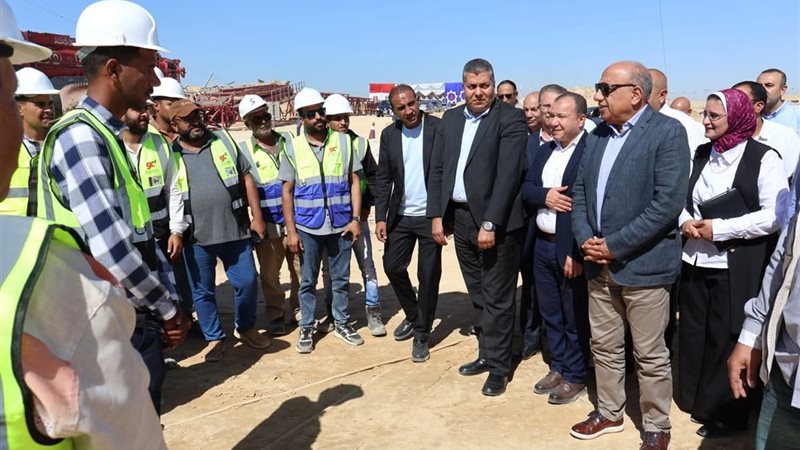 وزير الكهرباء