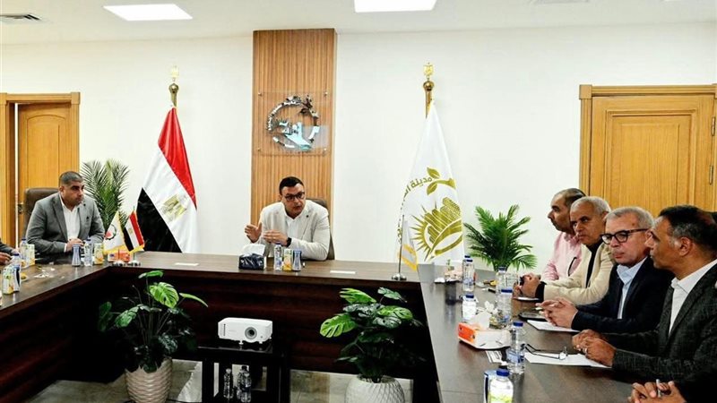 وزير الإسكان