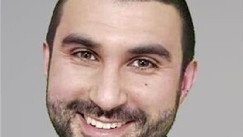 واشنطن تحتجز المعلق
