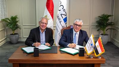 مصر تشهد توقيع عقد لتصنيع المنسوجات الكهربائية باستثمار 75 مليون دولار