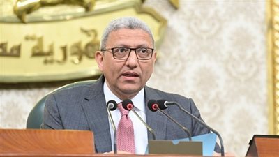 المستشار أحمد سعد الدين يفتتح جلسة النواب لمناقشة زيادة رسوم خدمات وزارة الخارجية