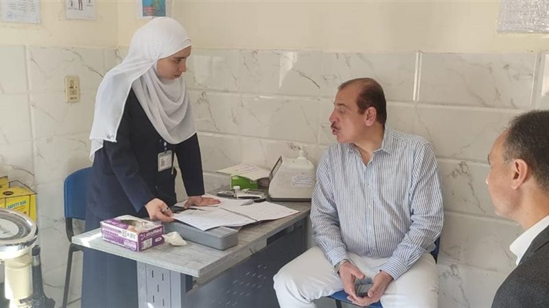 الدكتور عمرو قنديل