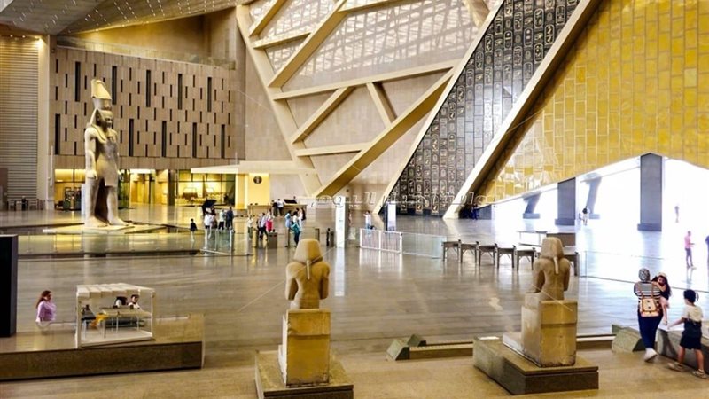 المتحف المصري الكبير